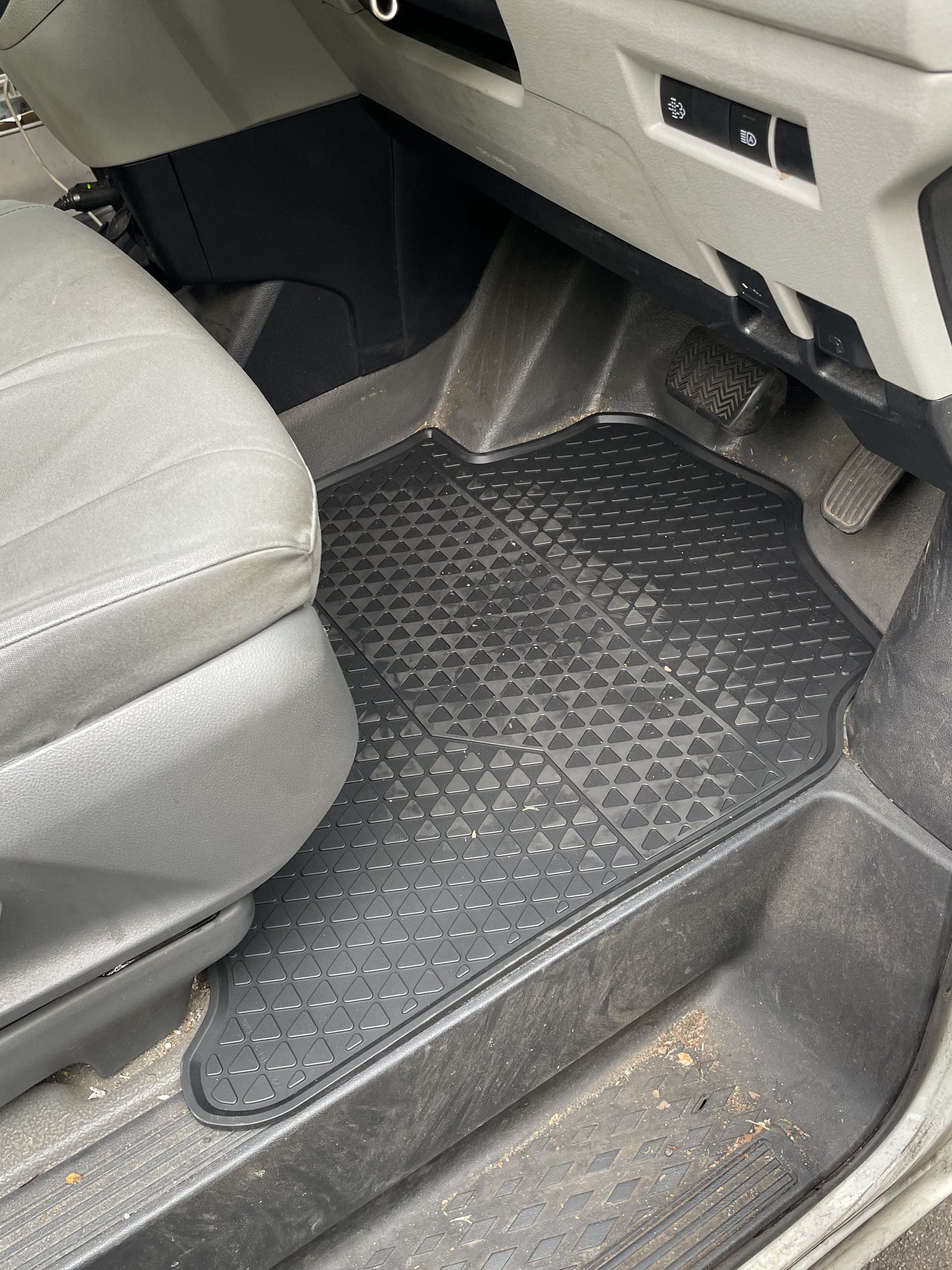 Fit Toyota Hiace Van 2019 + Front Set Only Tailor Made All Weather Rubber Floor Mats