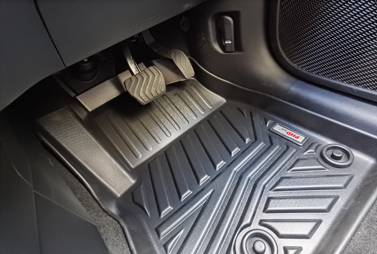 MITSUBISHI Outlander Jul 2021-Onward 3D Moulded Car Floor Mats 1st & 2nd Row Mats