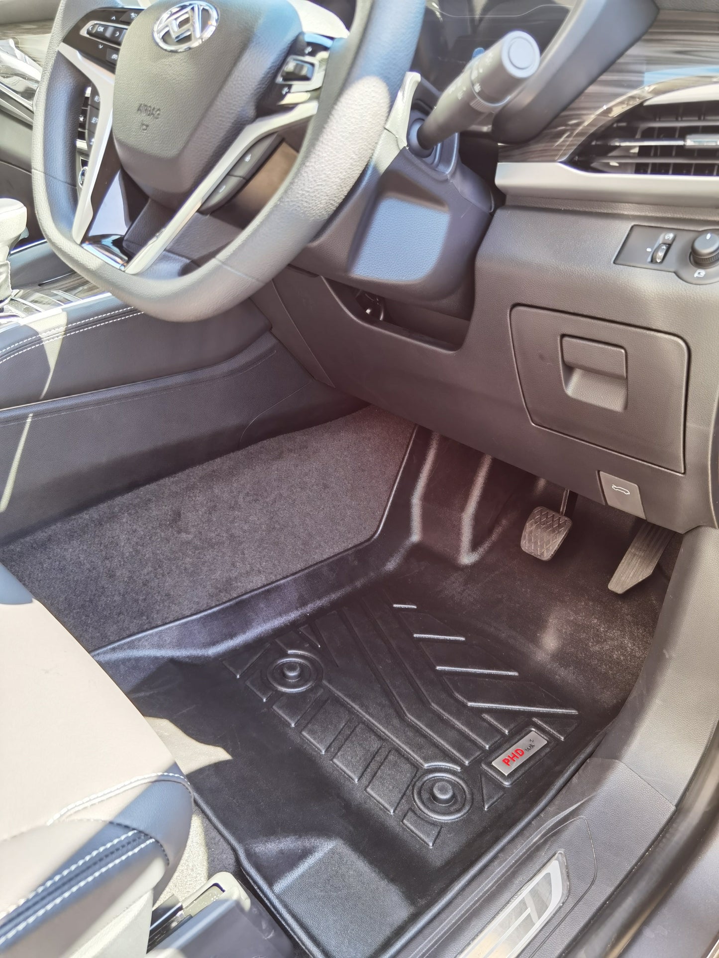 LDV D90 2017~Onwards 3D Moulded Car Floor Mats  2 Row Set