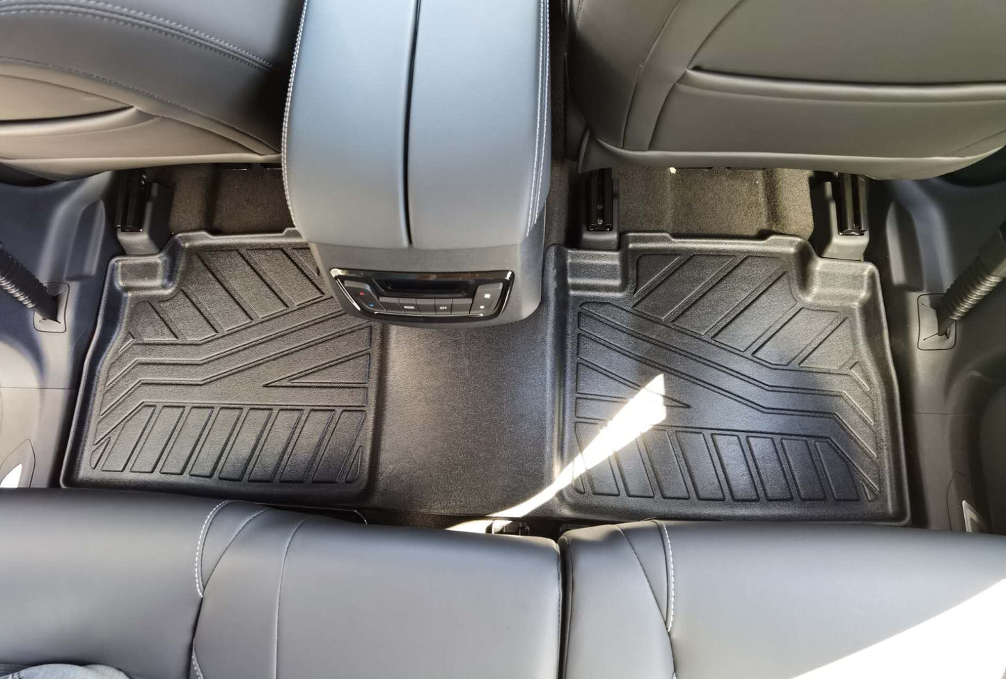 LDV D90 2017~Onwards 3D Moulded Car Floor Mats  Full Set 3 Row Set