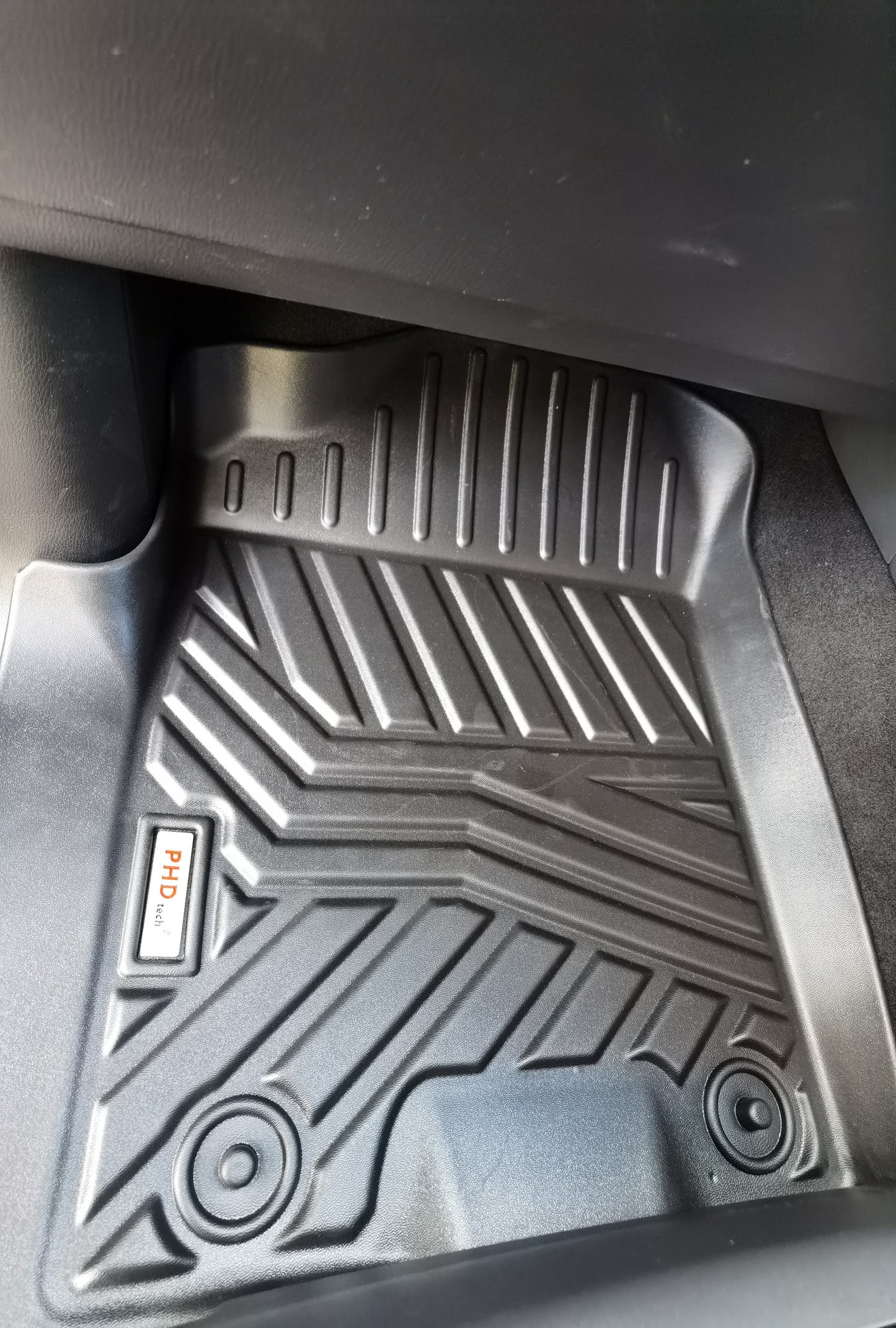 3D MOULDED CAR FLOOR MATS FIT Nissan Patrol Y62 3 Rows Mats Full Set